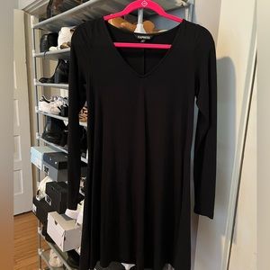 Express Black stretch long sleeve dress. New w/o tags.